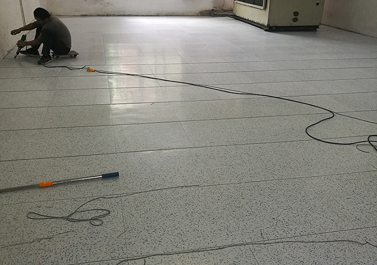 廣州PVC防靜電地板工程 6000平方